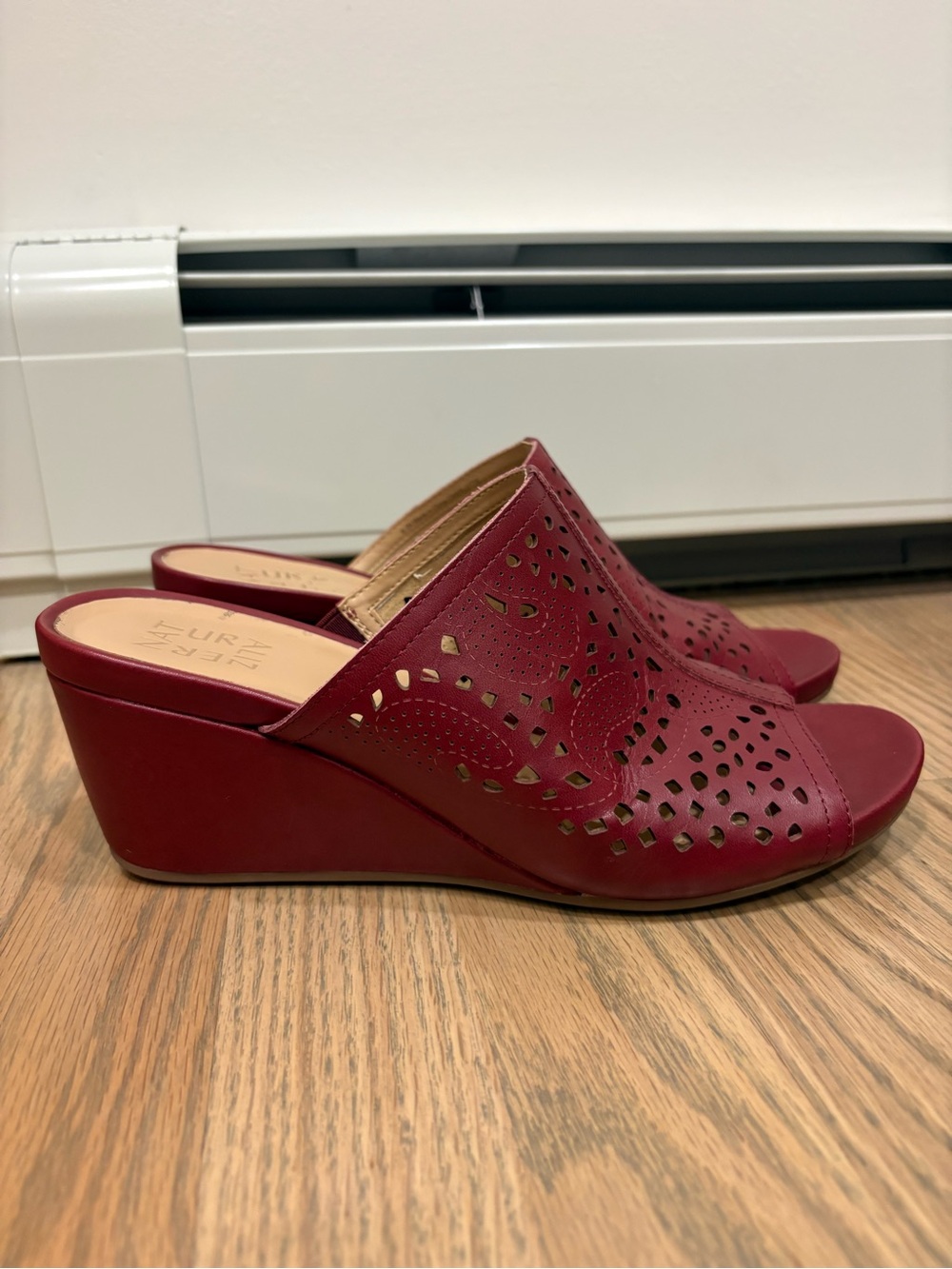 Naturalizer Charlotte Wedge in Red